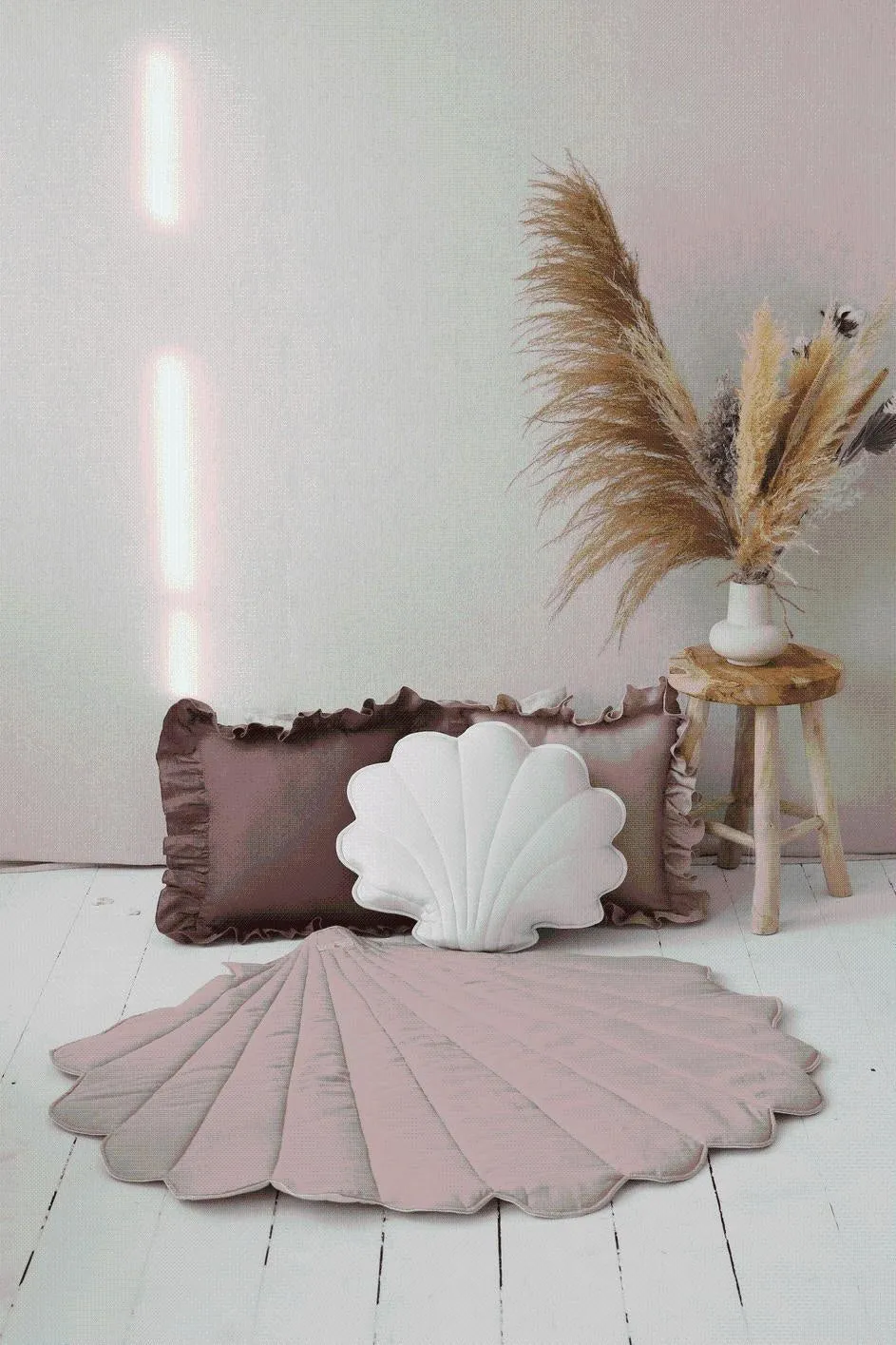Powder Frills Teepee Tent with Frills and "Powder Pink" Shell Mat Set