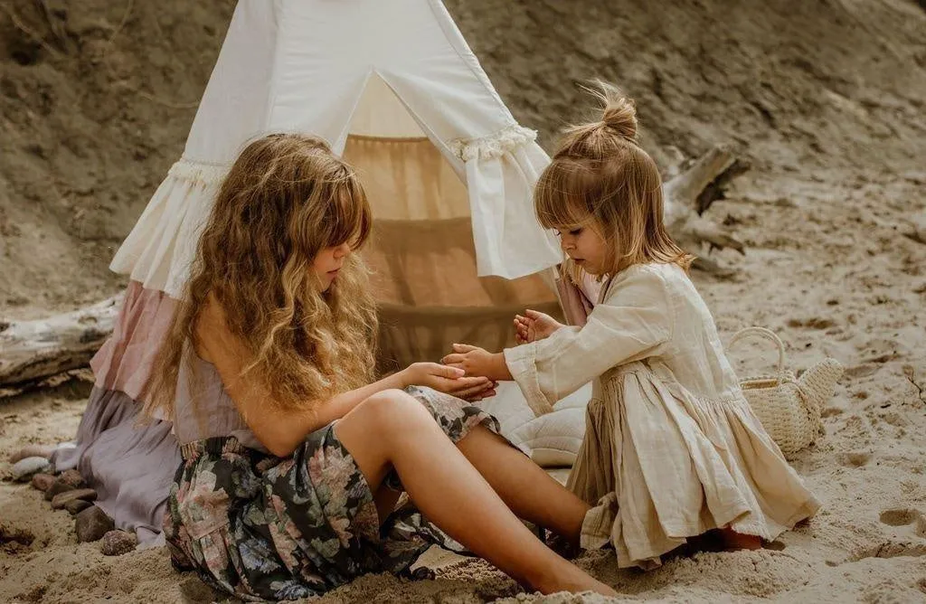 Powder Frills Teepee Tent with Frills and "Powder Pink" Shell Mat Set