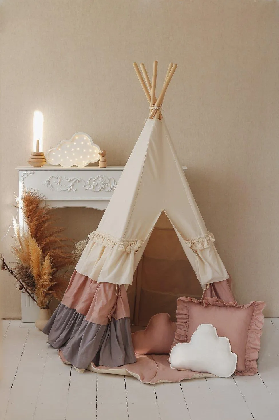 Powder Frills Teepee Tent with Frills and "Powder Pink" Shell Mat Set